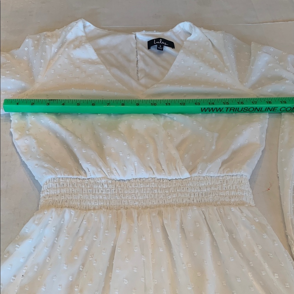 EUC Lulu's White Swiss Dot Lace Bell Sleeve Romper size Small - Picture 9 of 13